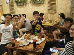 绥滨烧烤加盟,学烧烤技术,开烧烤店多少钱疯狂烤翅加盟